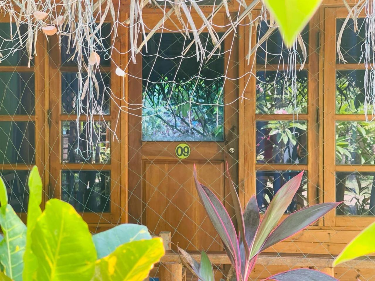 Vitamin Sea Beach Cabana Nilaveli Exterior foto